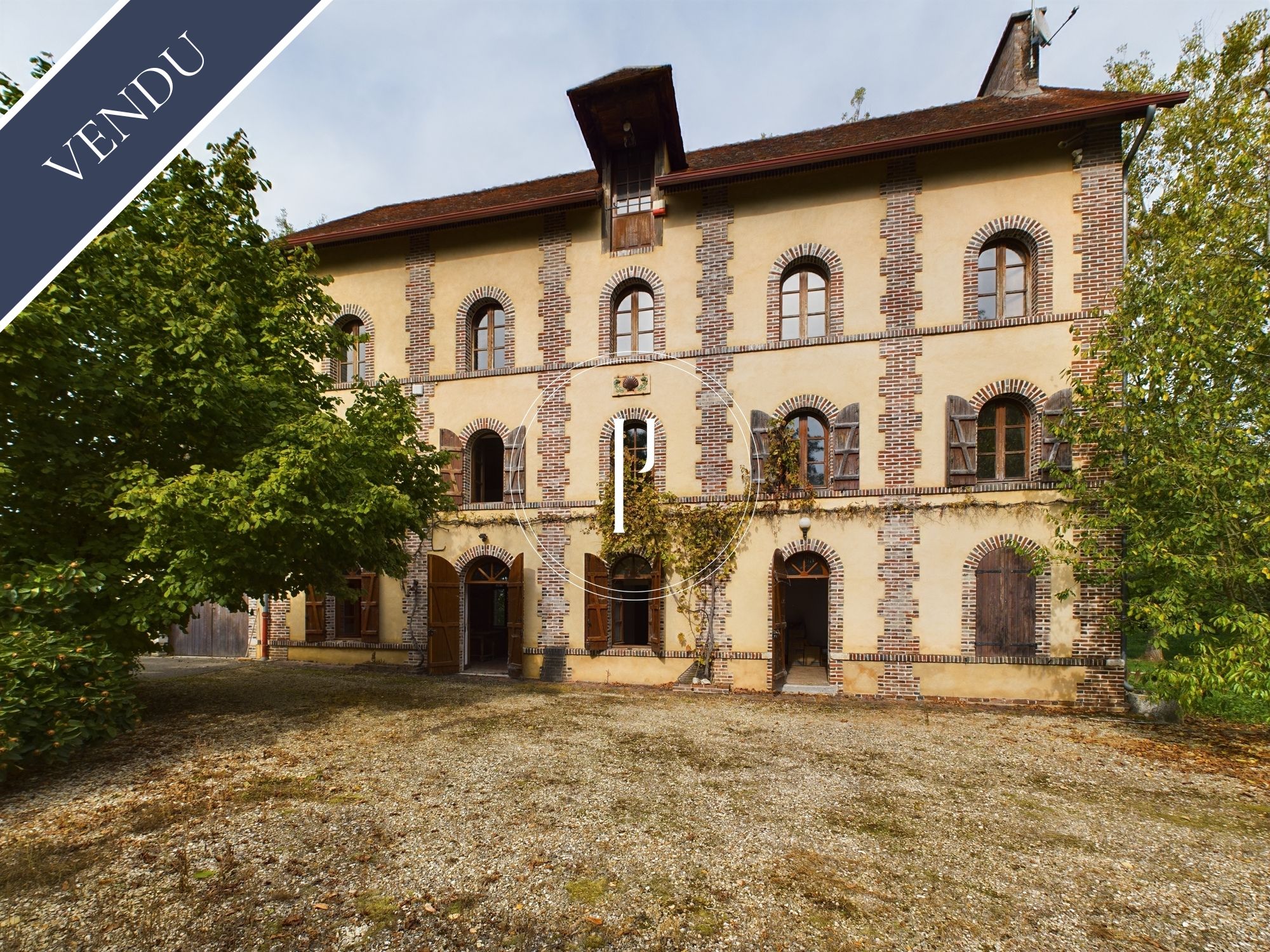 Demeure de charme - Maison à vendre - Bourgogne - Charny Orée de Puisaye - photo 1